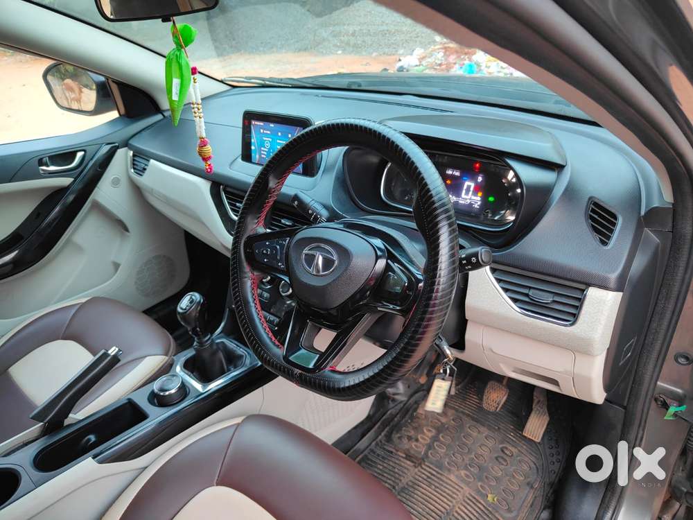 Tata Nexon 1.2 Revotron Xz Plus, 2022, Petrol