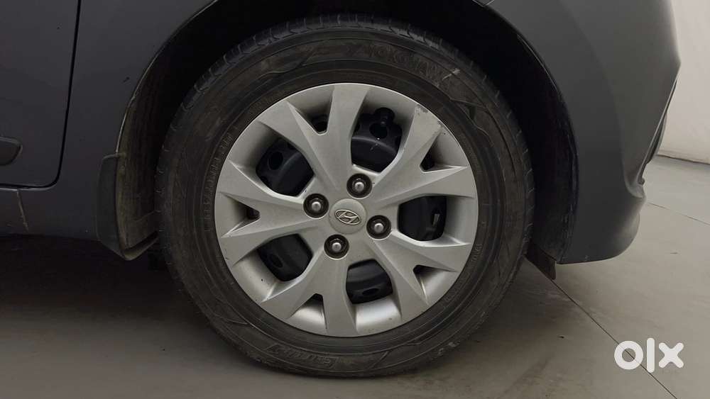 Hyundai Grand I10 1.2 Kappa Sportz, 2015, Petrol