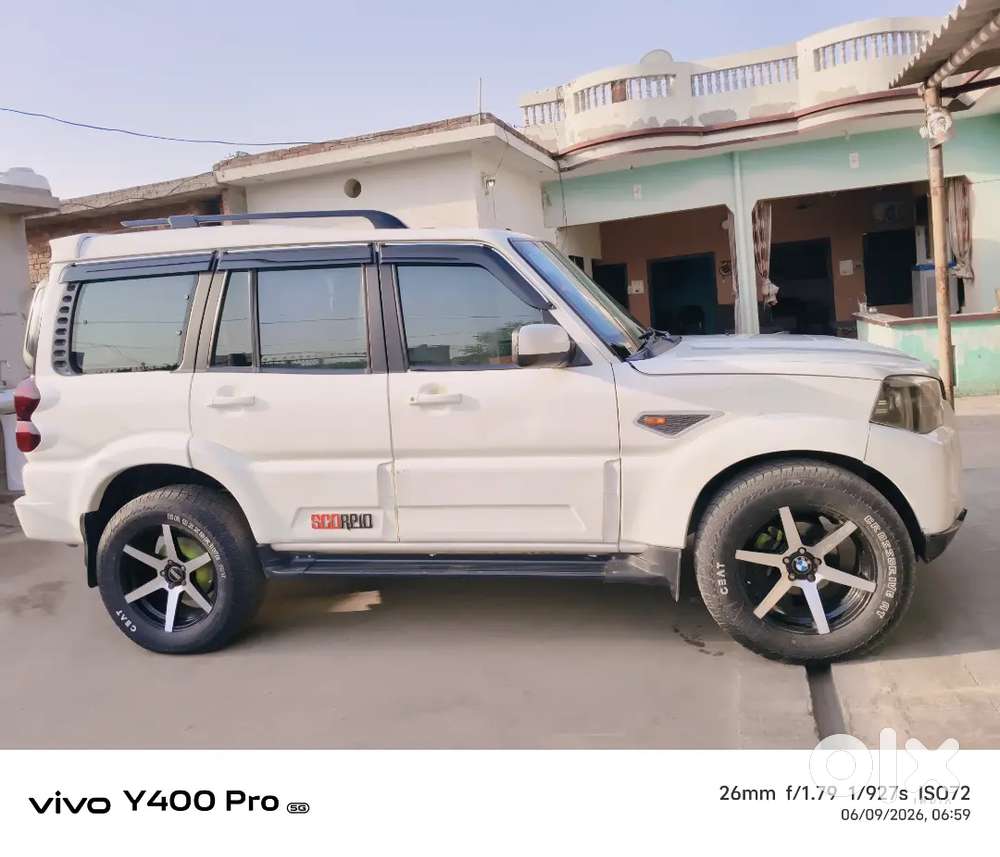 Mahindra Scorpio 2016 Diesel 80000 Km Driven
