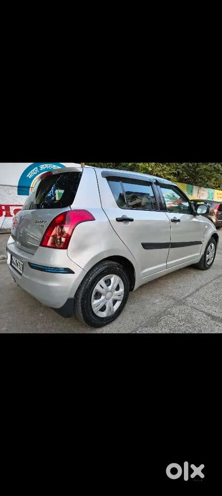 Maruti Suzuki Swift 2009 Petrol Manual