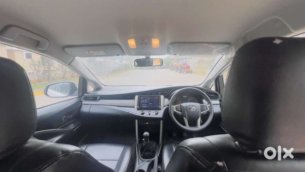 Toyota Innova Crysta 2.4 Gx Mt, 2023, Diesel