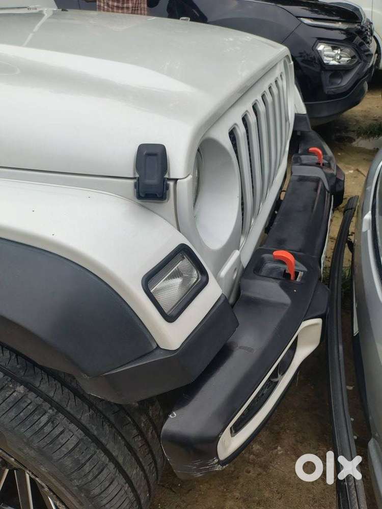 Mahindra Thar Lx 4-str Convertible At, 2023, Petrol