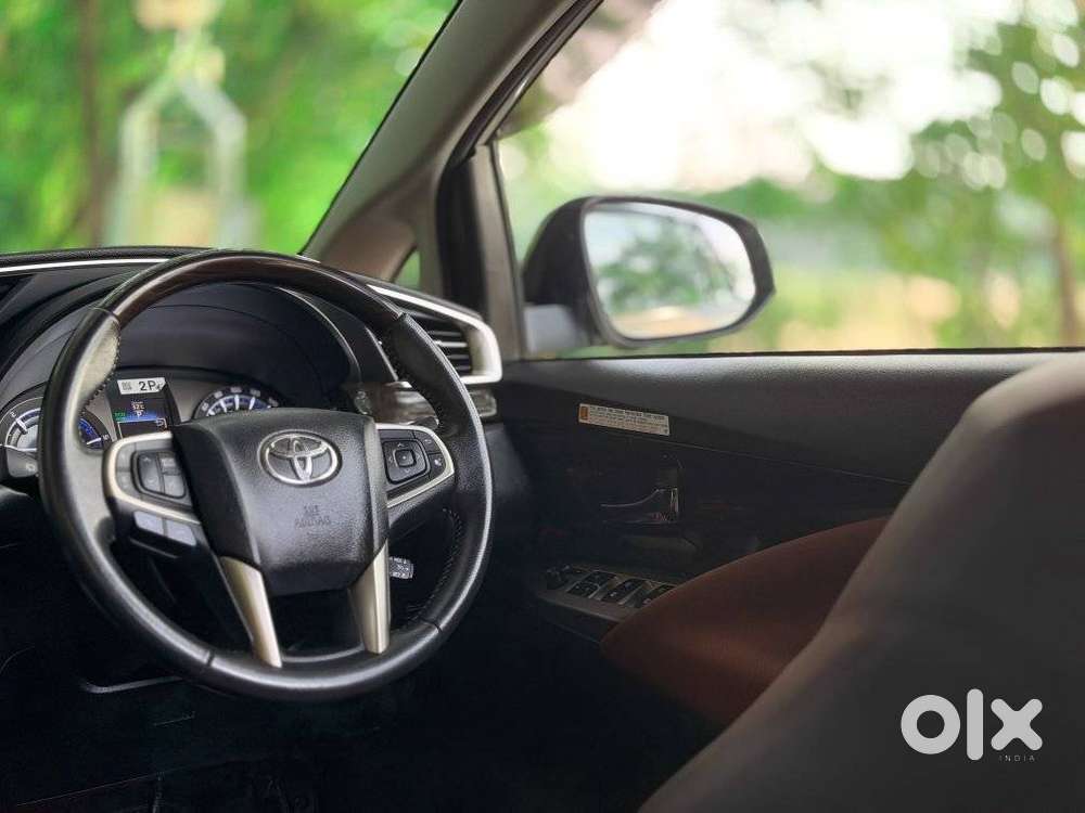 Toyota Innova Crysta [2020-ongoing] 2.4 Zx 7 Str, 2021, Diesel