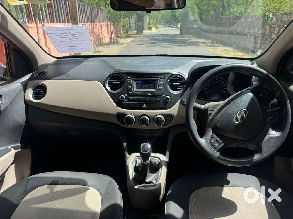 Hyundai Grand I10 2013-2016 Sportz, 2015, Petrol