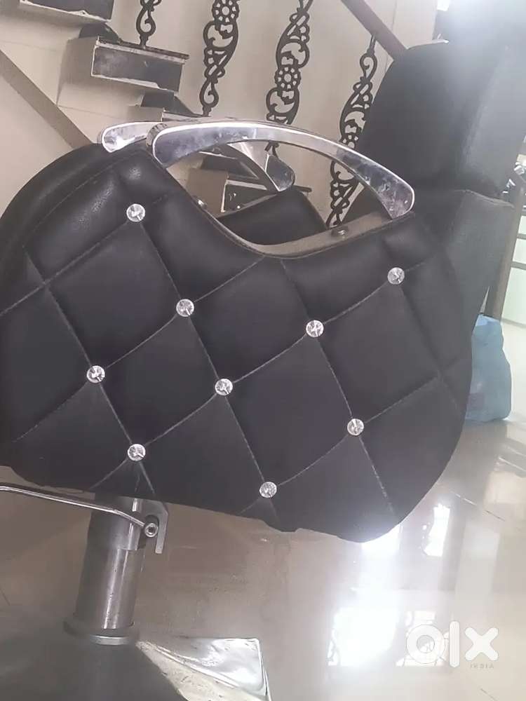 Parlour chair for sell