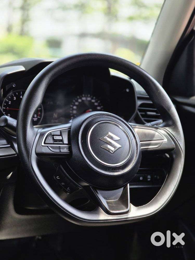 Maruti Suzuki Swift Vxi Optional, 2024, Petrol