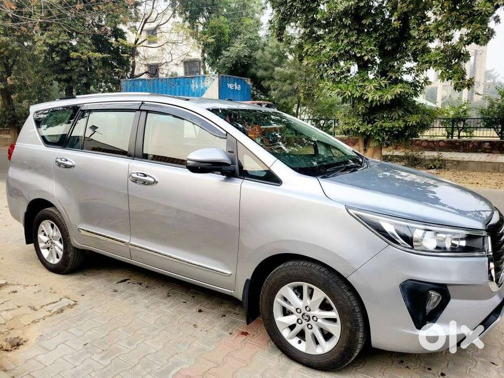 Toyota Innova Crysta