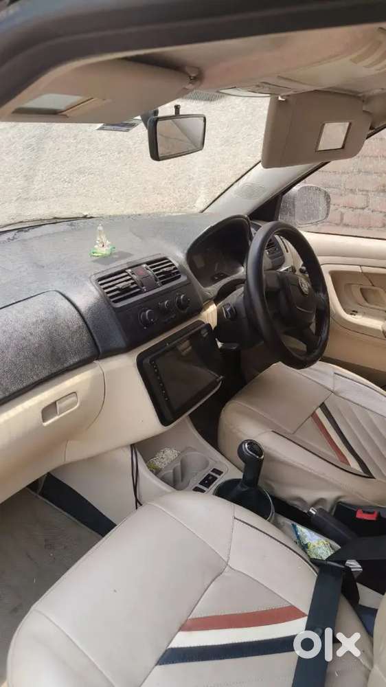 Skoda Fabia 2011 100000 Km Driven