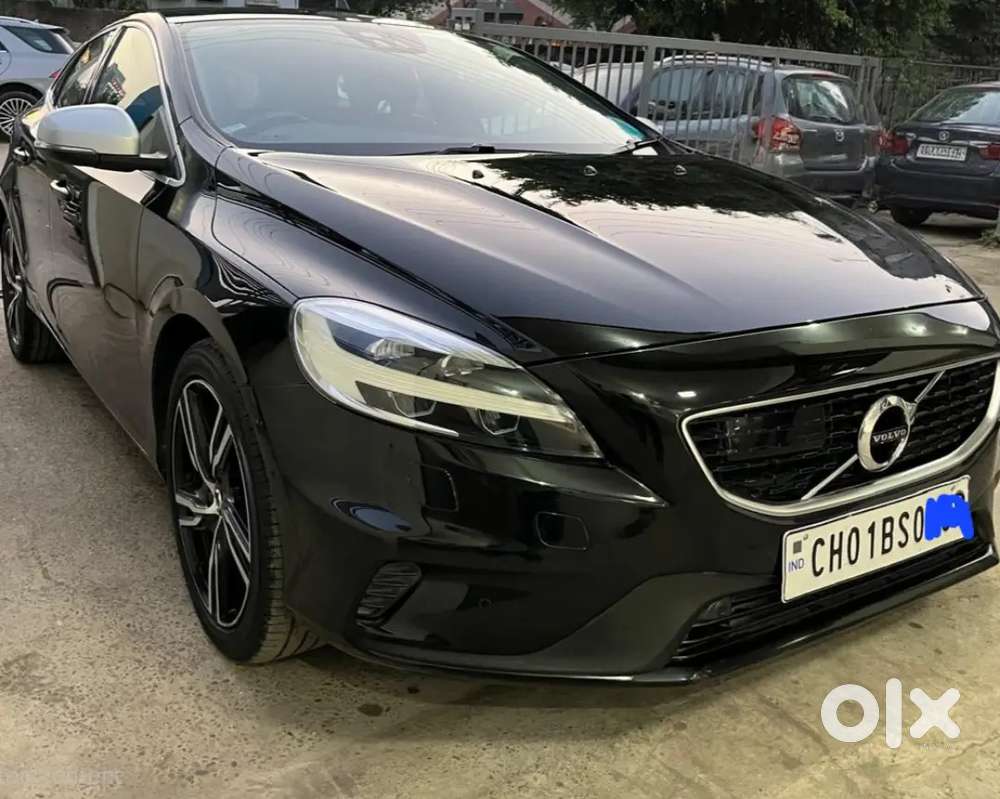 Volvo V40 Diesel Automatic 2018 Car