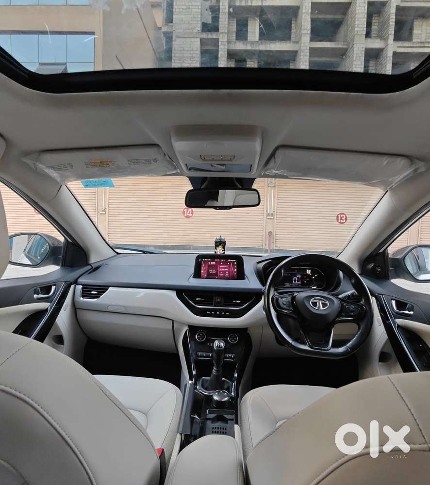 Tata Nexon 1.2 Revotron Xz Plus Premium, 2024, Petrol