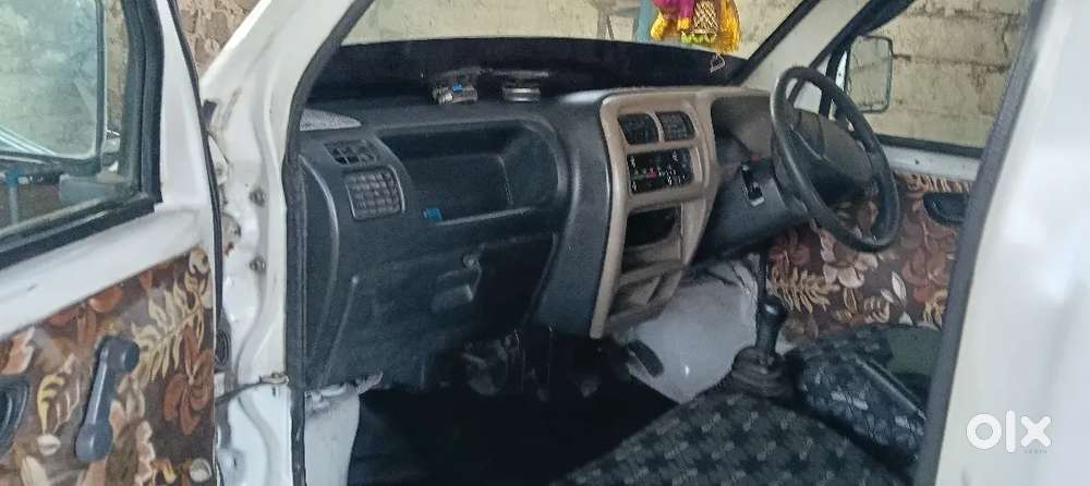 Maruti Suzuki Eeco 2015 Petrol 100000 Km Driven