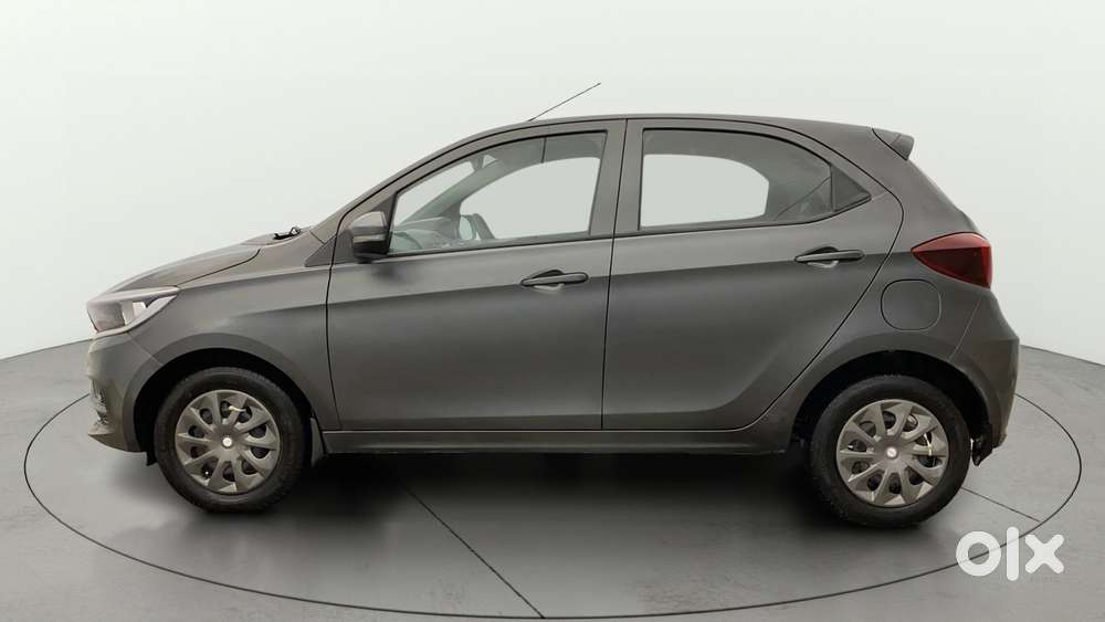 Tata Tiago 1.2 Revotron Xt, 2021, Petrol