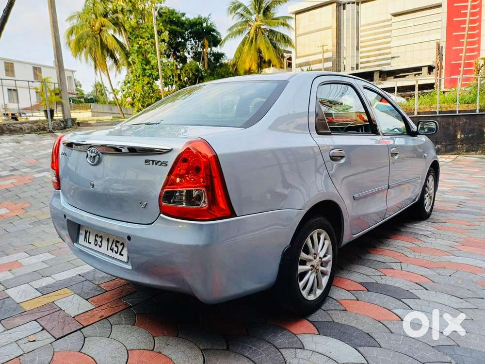 Toyota Etios 2010-2012 V, 2011, Petrol