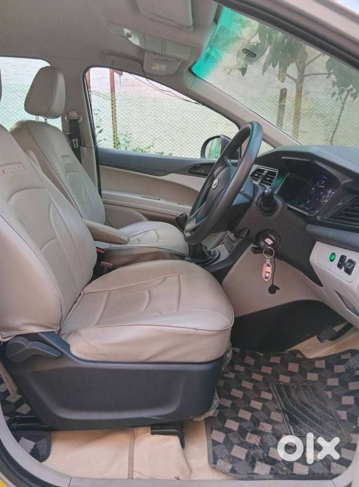 Mahindra Marazzo M2, 2019, Diesel
