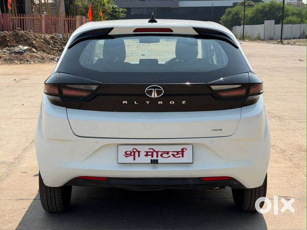 Tata Altroz 1.2 Xm, 2023, Petrol