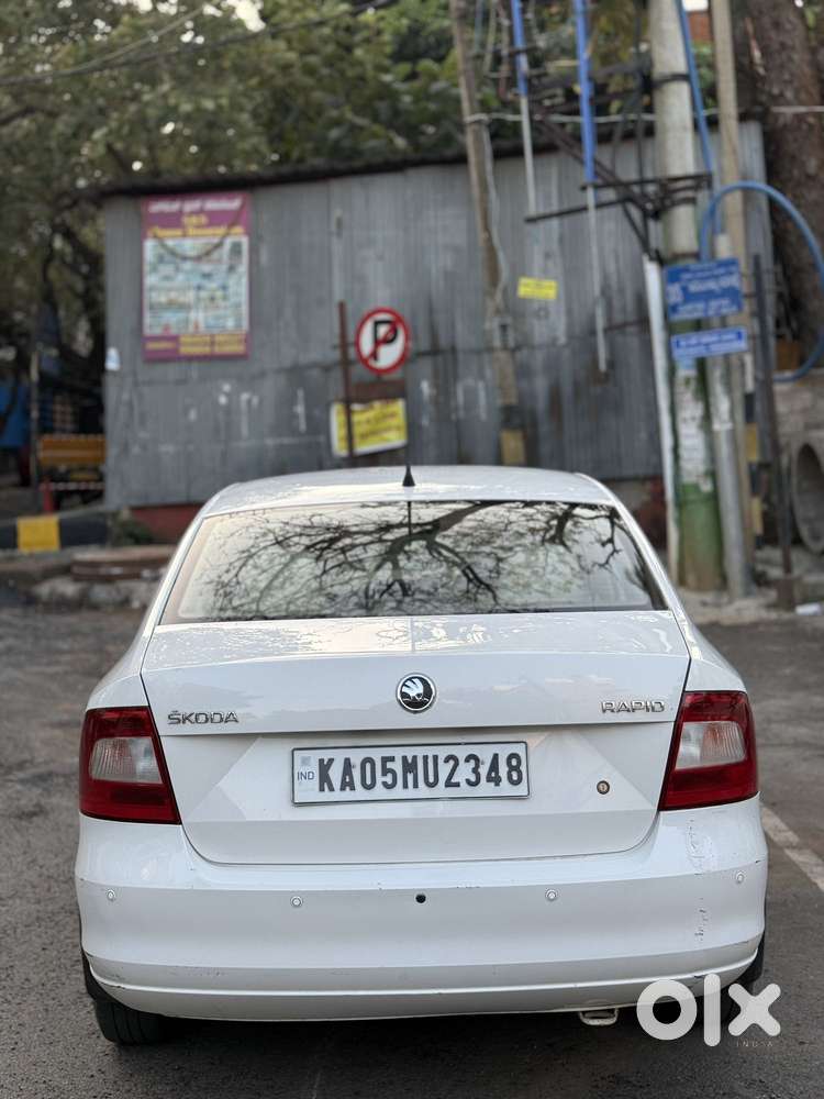 Skoda Rapid 1.6 Mpi Ambition, 2016, Petrol