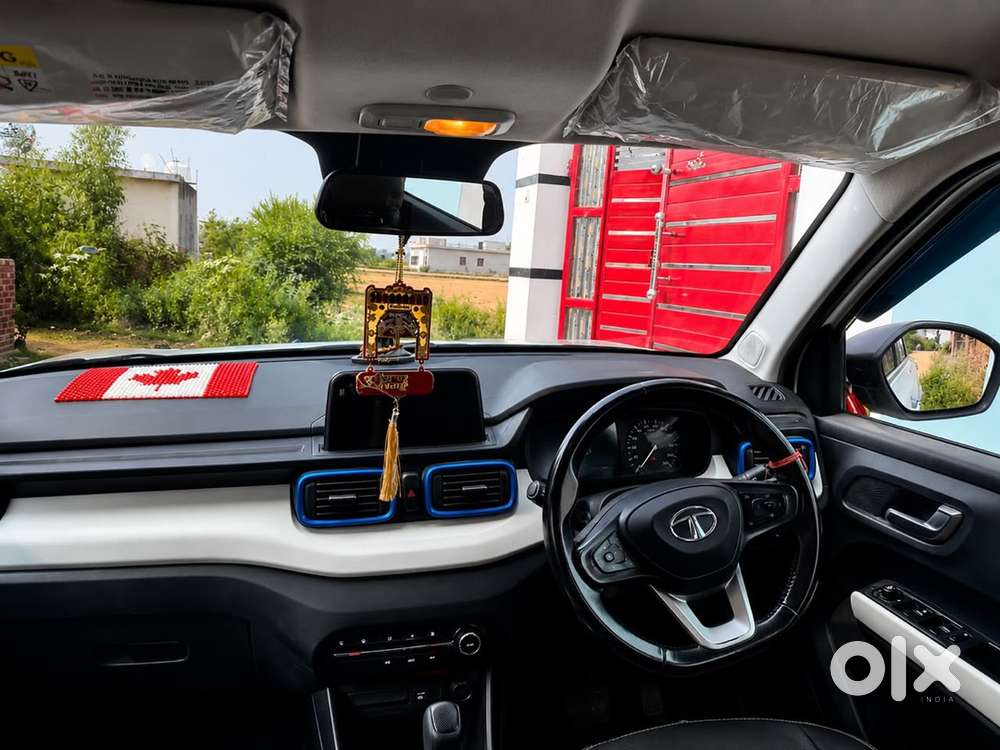 Tata Punch 2022 Petrol Automatic Year