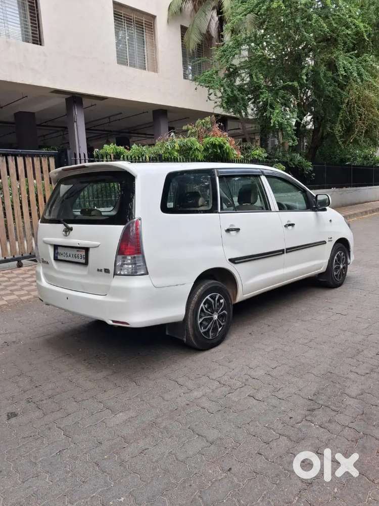 Toyota Innova 2.5g 2012 Diesel Manual