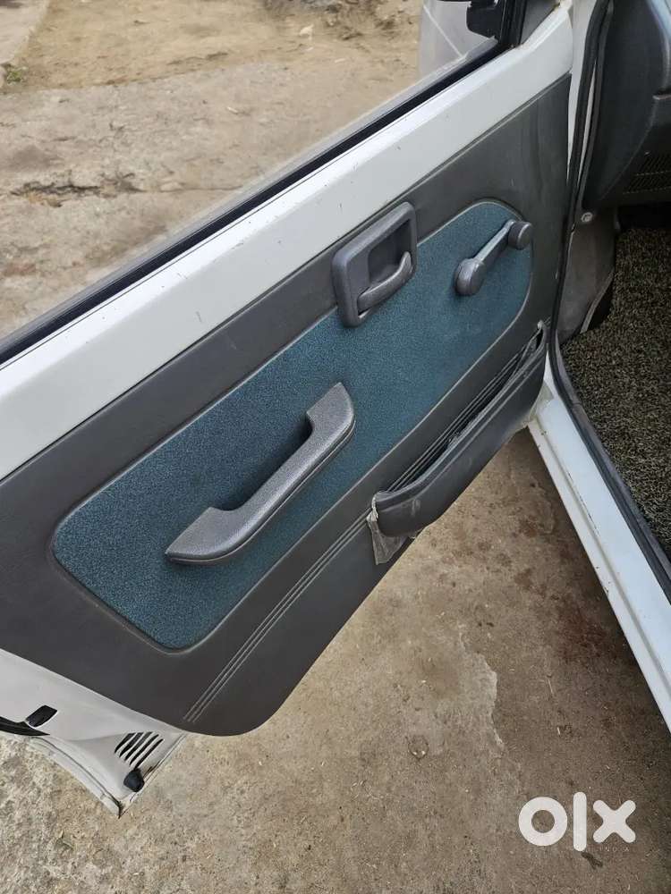 800 White Colour New Condition