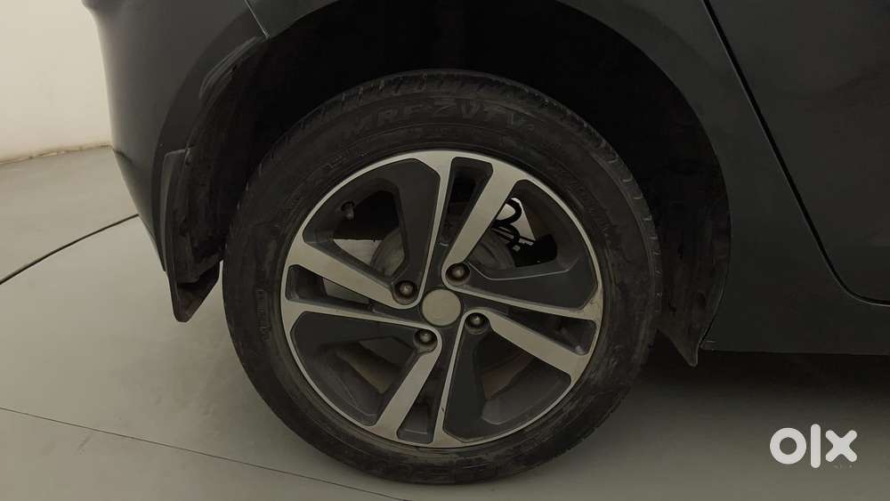 Tata Altroz Xz, 2021, Petrol