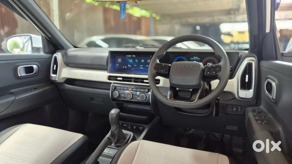 Hyundai Venue, 2025, Petrol