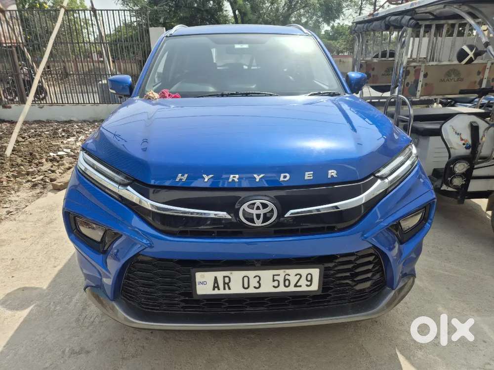 Toyota Urban Cruiser Hyryder 2023 Petrol Well Maintained