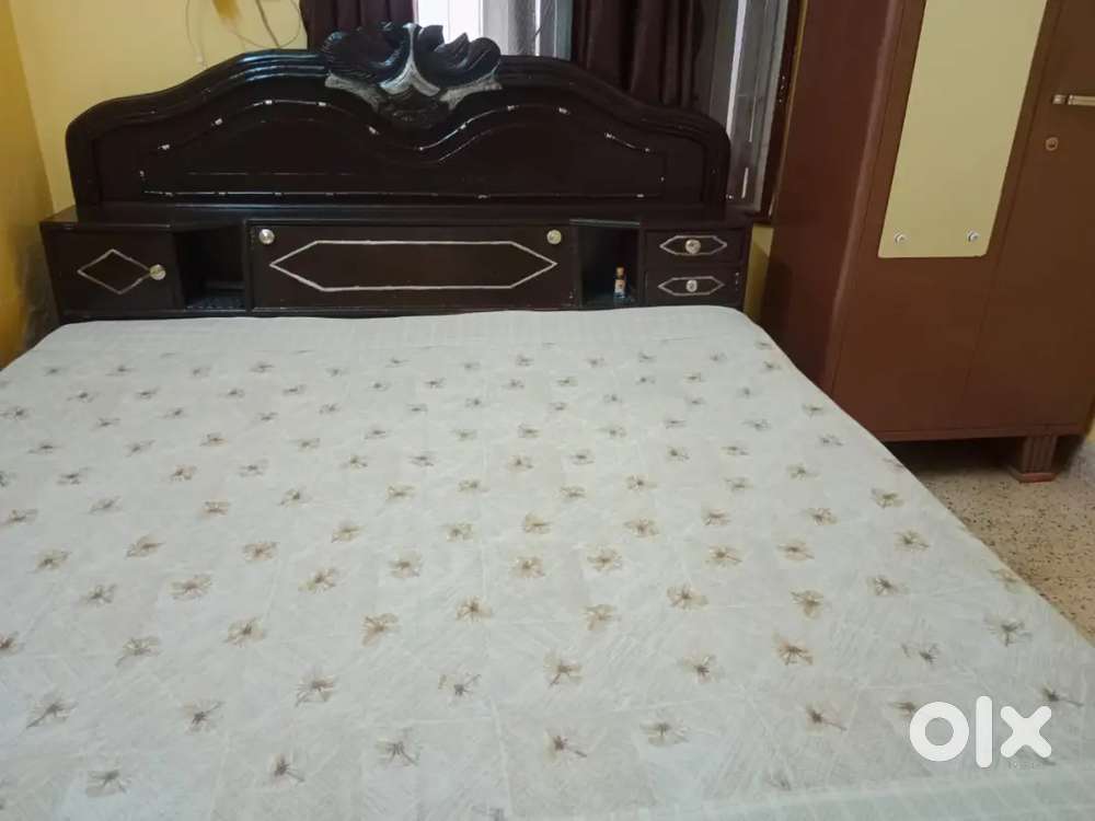 Good condition Me Bed