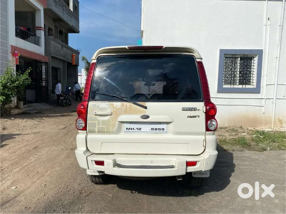 Mahindra Scorpio 2011