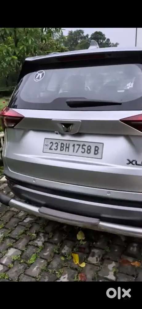 Mahindra Xuv700 Petrol 2023
