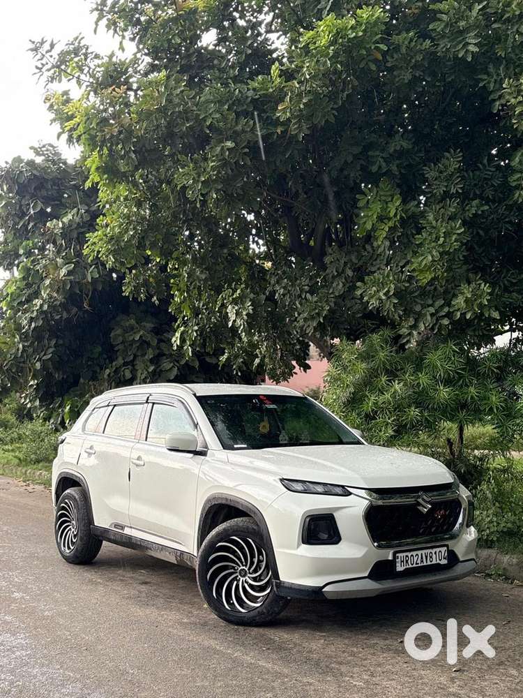 2023 Maruti Suzuki Vitara Hybrid, Petrol, Manual Transmission