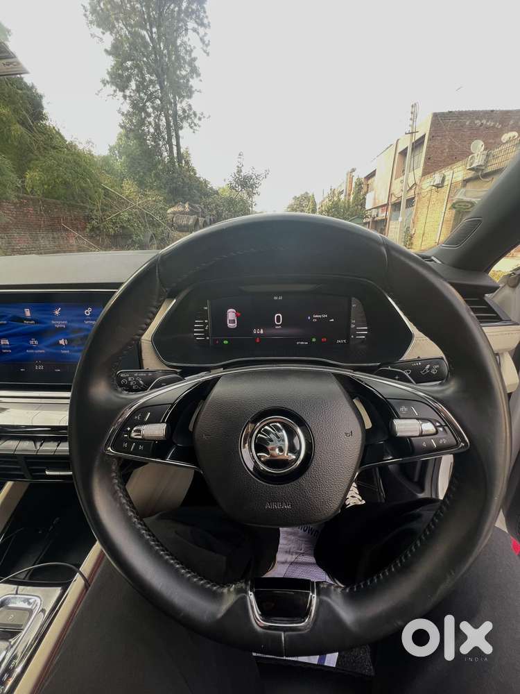 Skoda Octavia 2.0 Style Tsi At, 2022, Petrol