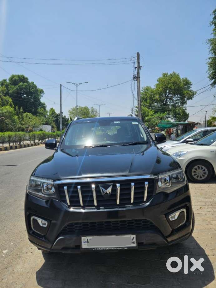 Mahindra Scorpio-n 2.2 Z6 Diesel At 7 Str, 2023, Diesel