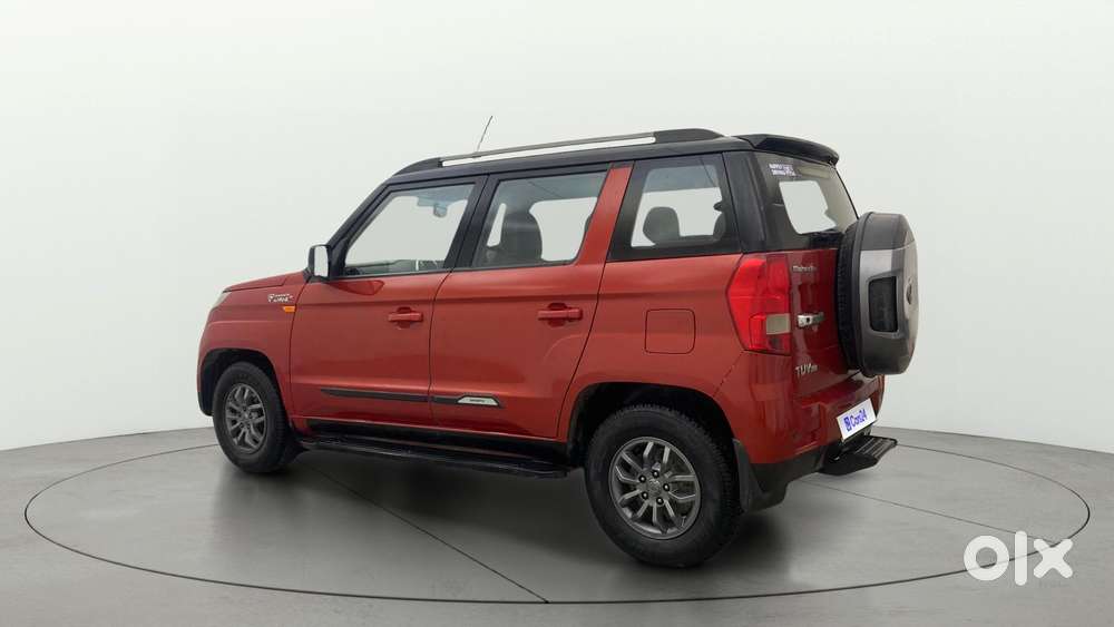 Mahindra Tuv 300 T10 Dual Tone, 2018, Diesel
