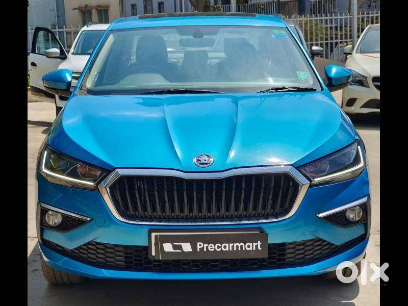 Skoda Slavia Style 1.0l Tsi Mt, 2023, Petrol