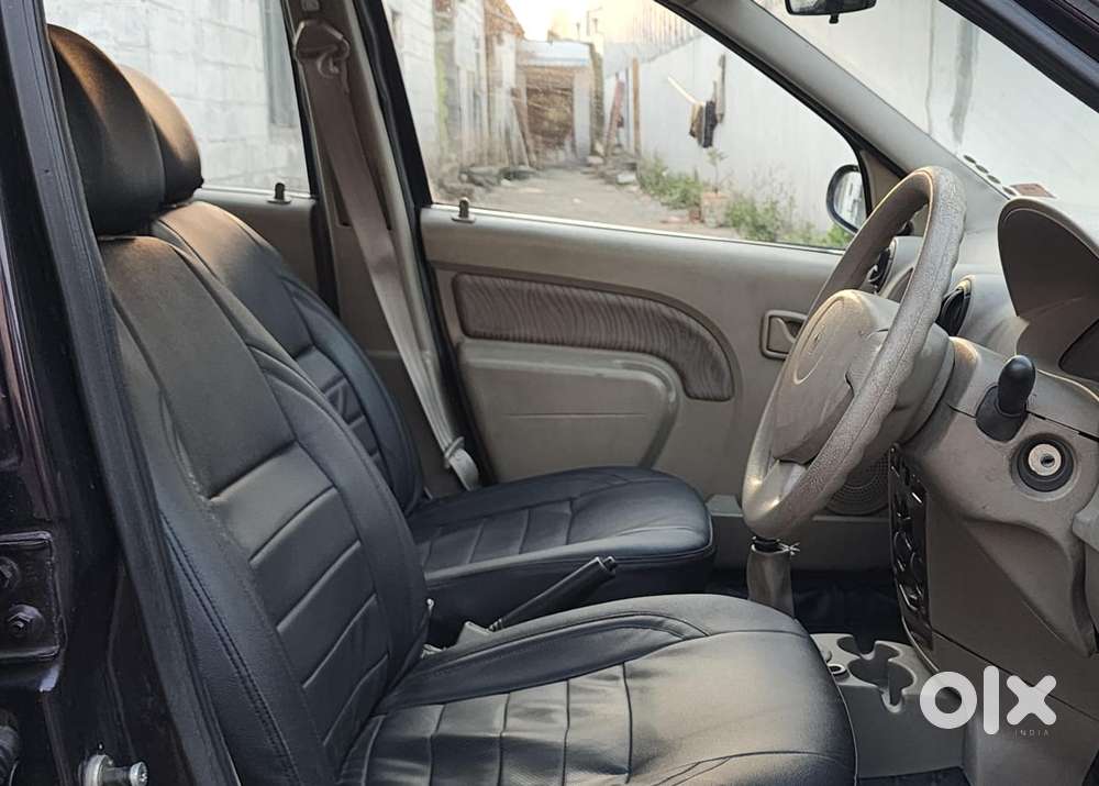 Mahindra Renault Logan Edge 1.4 Glx, 2008, Petrol