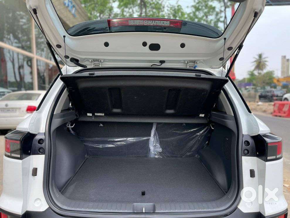 Hyundai Creta 1.5 Sx (o) Knight Ivt Petrol, 2024, Petrol