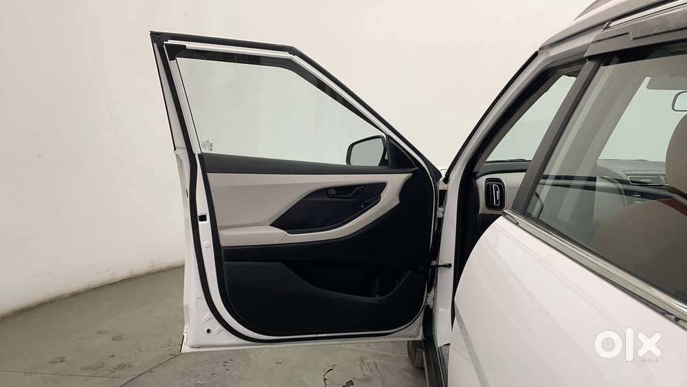 Hyundai Creta 1.5 Ex Petrol, 2022, Petrol