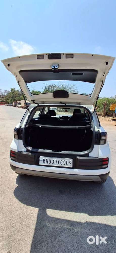Hyundai Venue 1.0 Sx (o) Turbo Dct, 2022, Petrol