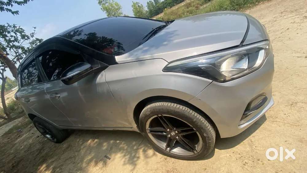 Hyundai I20 2018 Diesel 105600 Km Driven