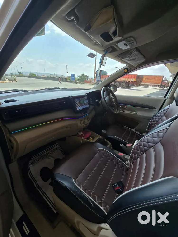 Maruti Suzuki Ertiga Vxi 2024