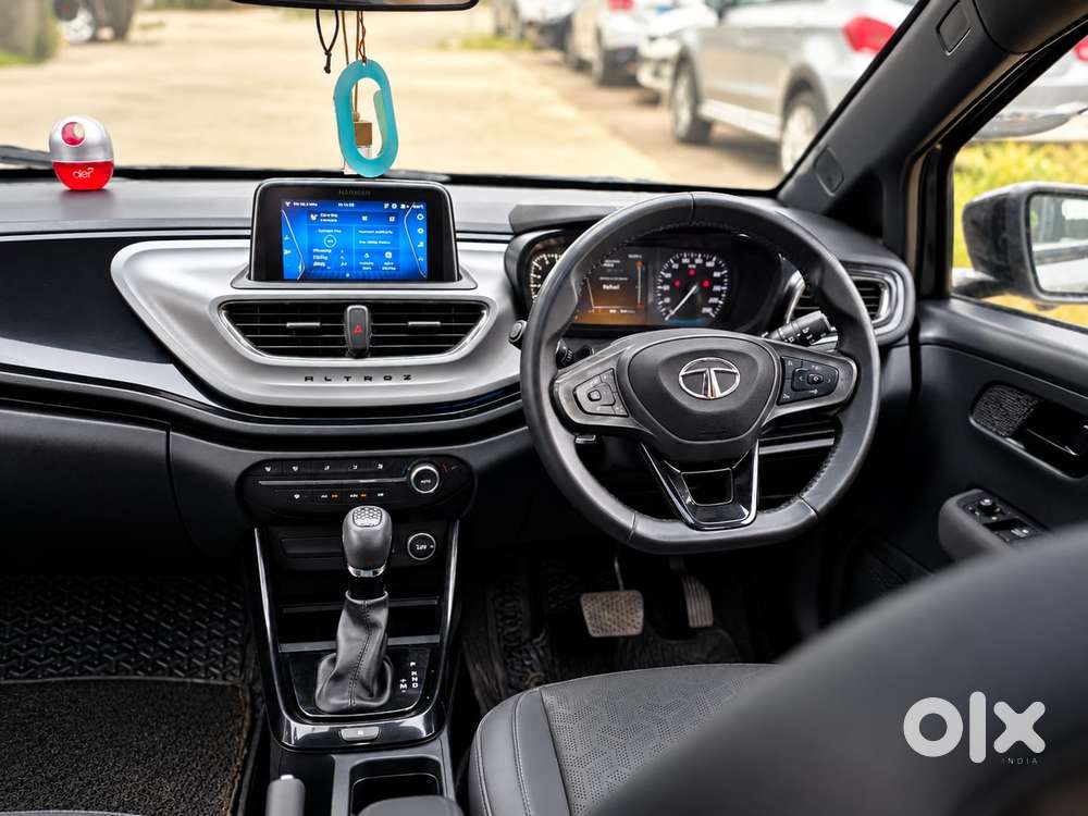 Tata Altroz Xza Plus (s) Dark Edition, 2023, Petrol