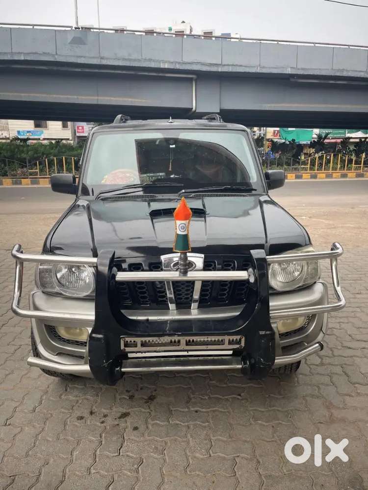 Mahindra Scorpio 2011