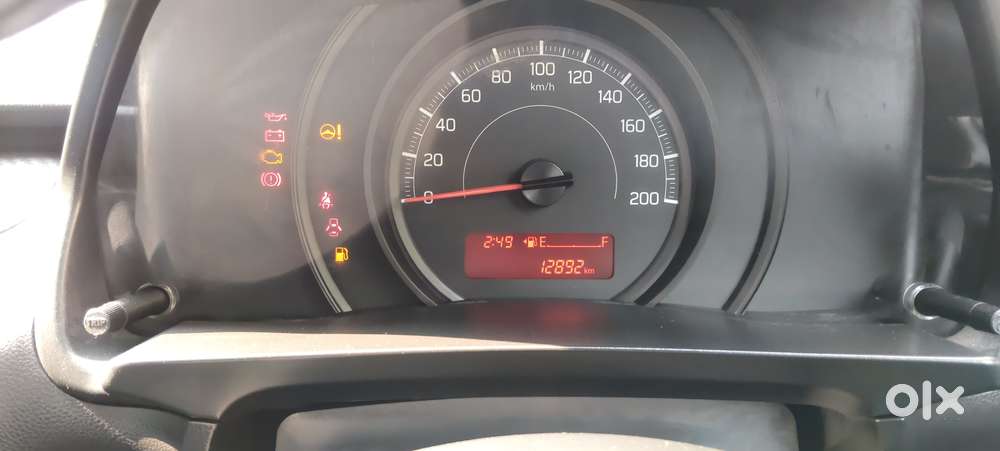 Maruti Suzuki Swift Lxi Optional-o, 2024, Petrol