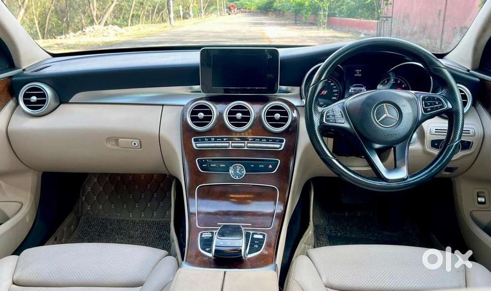Mercedes-benz C-class 2015 Petrol 58000 Km Driven