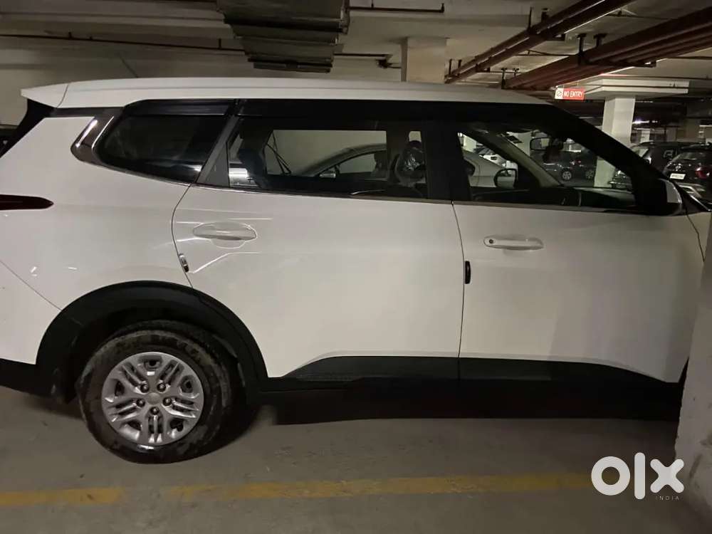 Kia Carens 1.5 Premium 2022