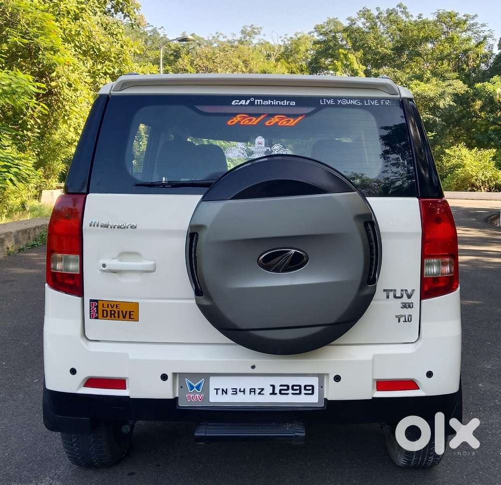 Mahindra Tuv 300 T10, 2018, Diesel