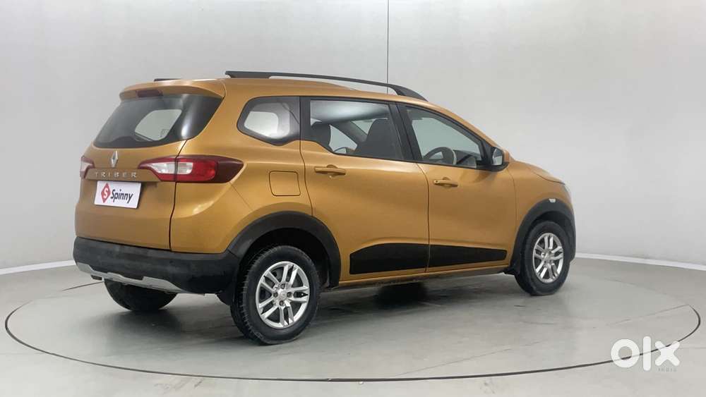 Renault Triber Rxt, 2020, Petrol