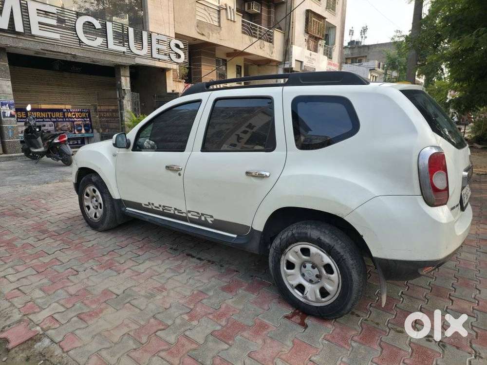 Renault Duster Rxe, 2013, Petrol