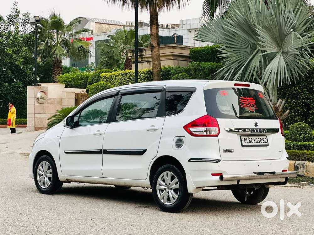 Maruti Suzuki Ertiga Vxi Abs Bs Iv, 2017, Petrol