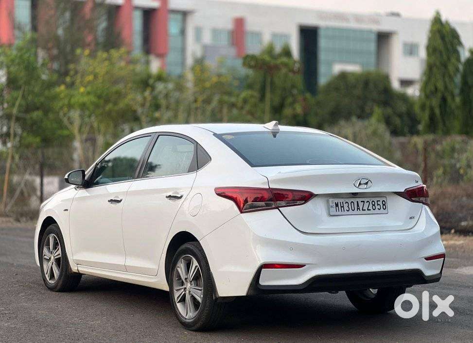 Hyundai Verna 1.6 S (o) Vtvt At, 2018, Petrol